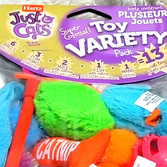 NWT Hartz Just For Cats Value Pack Cat Toy (13 Pieces) - Picture 4 of 6